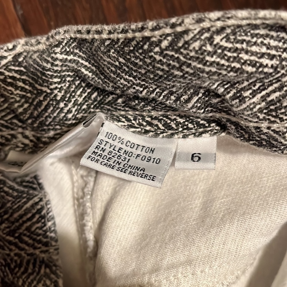 Vintage Newport News black and white chevron jeans Size 6 - Picture 8 of 10